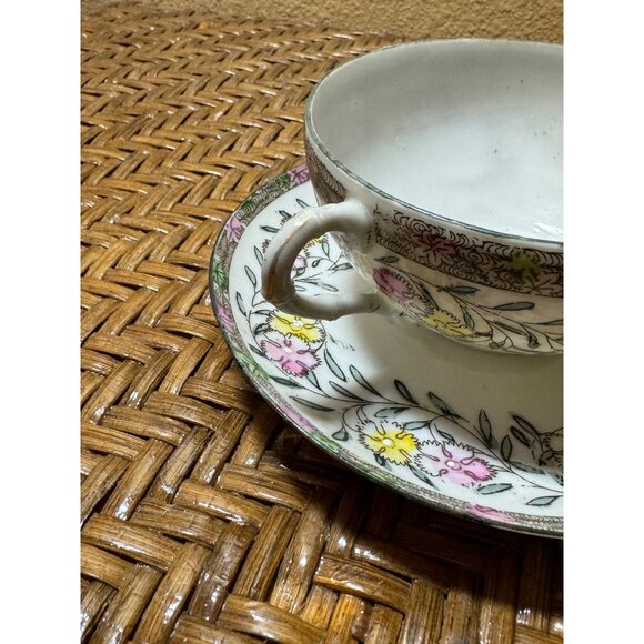 Antique Japanese Bone China Tea Cup & Saucer Set With Floral Pattern - Picture 3 of 8